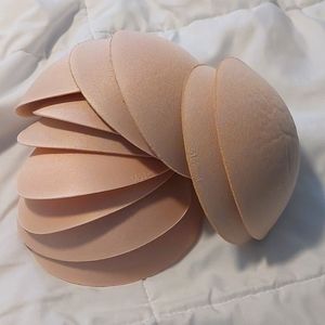 Klassy Network Brami Pads